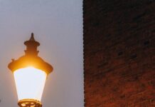 Kötü Yorumlara Soğukkanlılıkla Yaklaşmak Neden Önemlidir? Farkı Keşfedin!