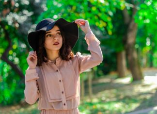 Yerel Rehberlik Profiliniz İçin Biyografi Önerileri: Nasıl Etkileyici Yazılır?