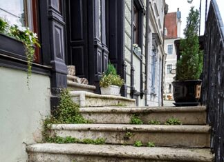 Kötü Yorumlardan Ders Çıkarmak İşe Yarar Mı? Etkili Çözümler!