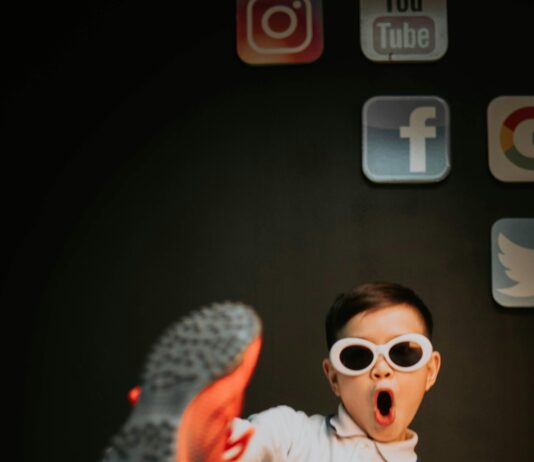 Google Rehberler Arasında Öne Çıkmanın Yolları: Etkili Stratejiler!