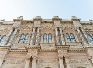 Rakiplerden Gelen Kötü Yorumlara Yanıt Nasıl Yazılır? Etkili Taktikler!
