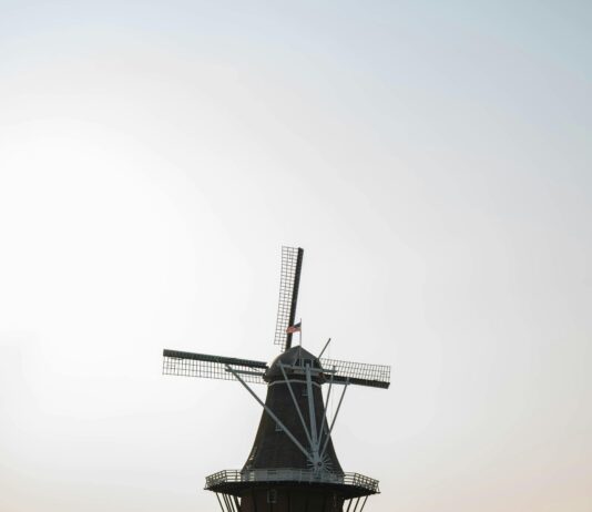 Olumsuz Yorumlara Karşı Kampanya Oluşturmak Faydalı Mı? Merak Edilenler!