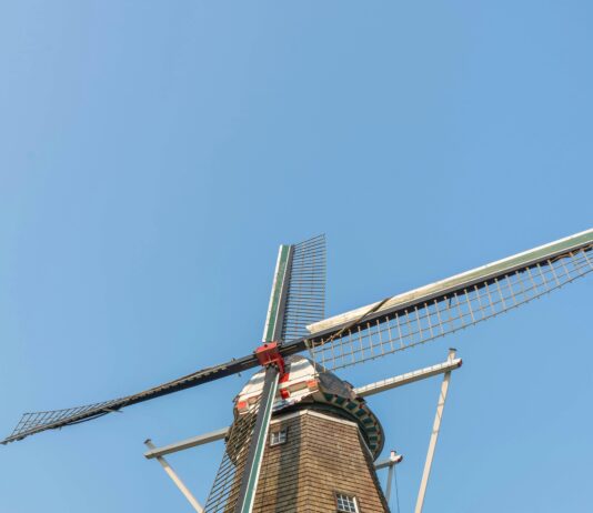 Olumsuz Yorumlara Otomatik Yanıtlar Kullanmak Güven Sarsar Mı?